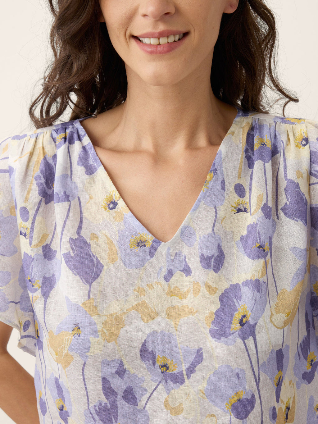LINTICO 100% Linen Carnation Print Flutter Sleeve Top ELEANORA — back view
