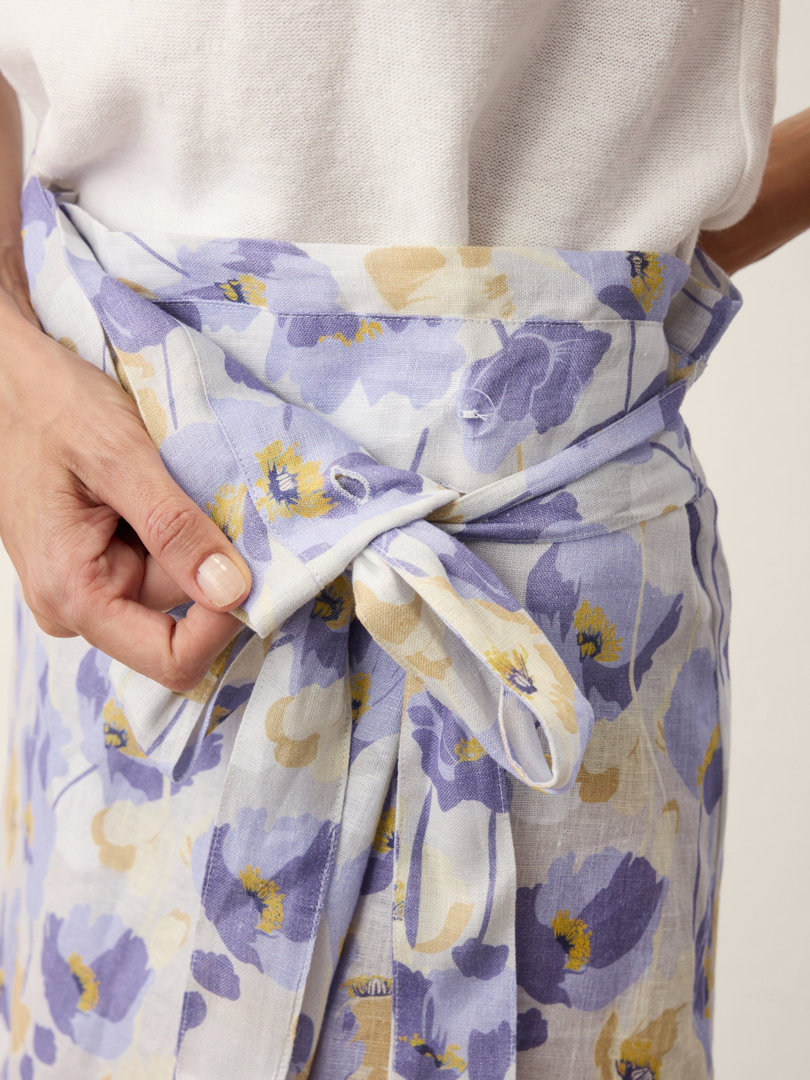 LINTICO 100% Linen Adjustable Wrap-Tie Carnation Print Skirt FRANCESCA — size reference