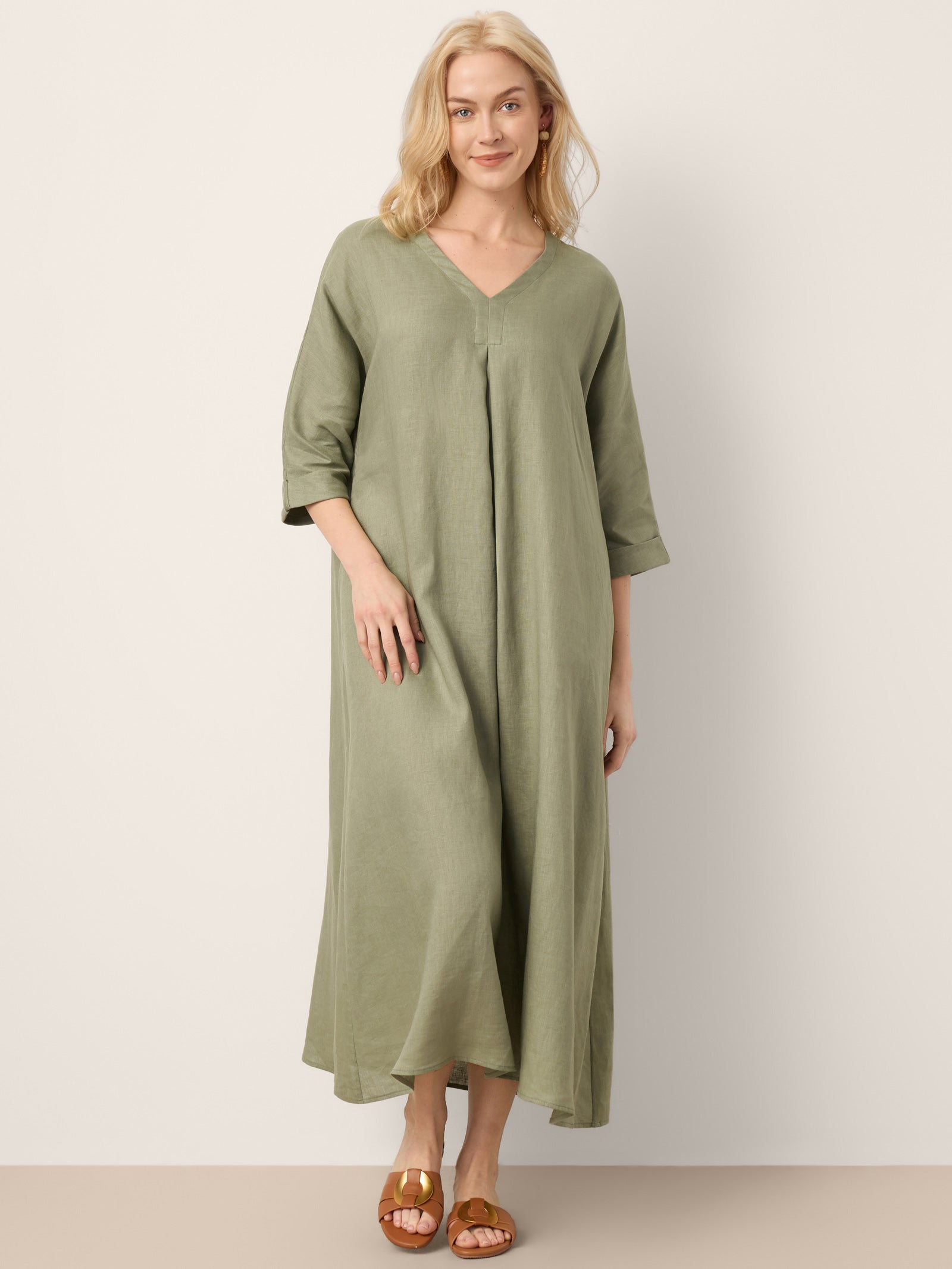 LINTICO 100% Linen Center Pleat V-Neck Cuffed Sleeve Maxi Dress ZENOBIA — detail shot 6