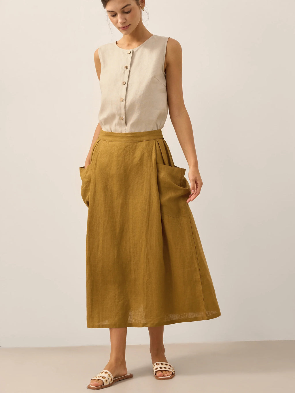 LINTICO Linen Checked Elastic Waist Skirt MARINA — in-use photo