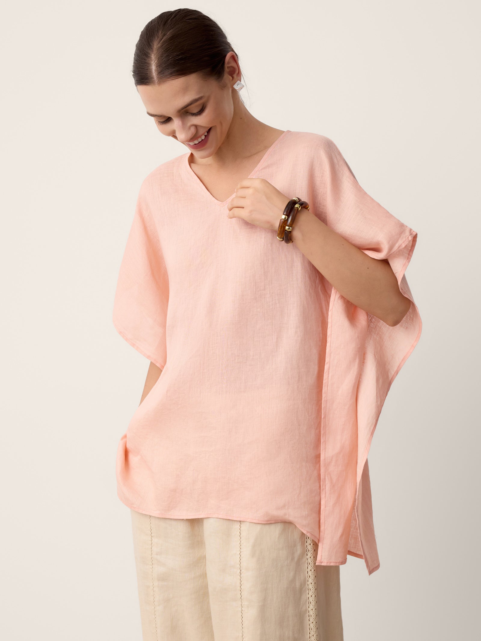 LINTICO 100% Linen Flutter-Sleeve V-Neck Top MARA — detail shot 6