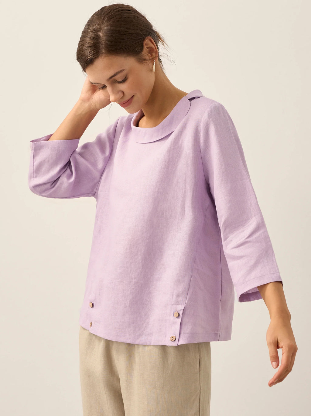 LINTICO Linen Round Soft-Fold Collar Top LAURA — detail shot 9