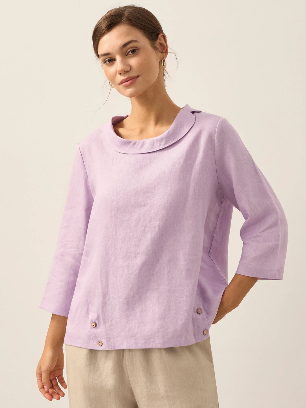 LINTICO Linen Round Soft-Fold Collar Top LAURA — comparison shot