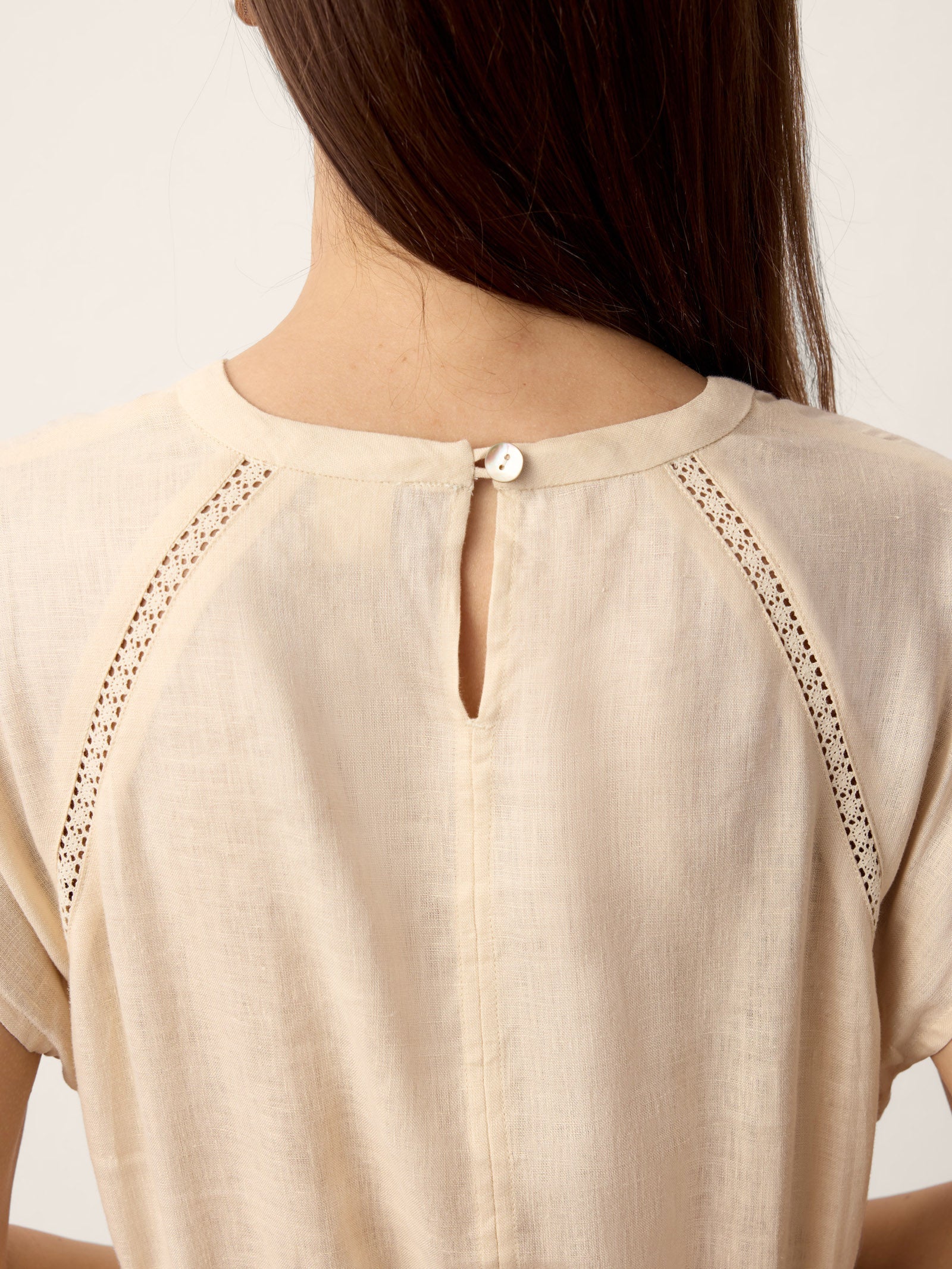 LINTICO 100% Linen Lace-Inset Bubble-Hem Midi Dress LORITA — detail shot 6