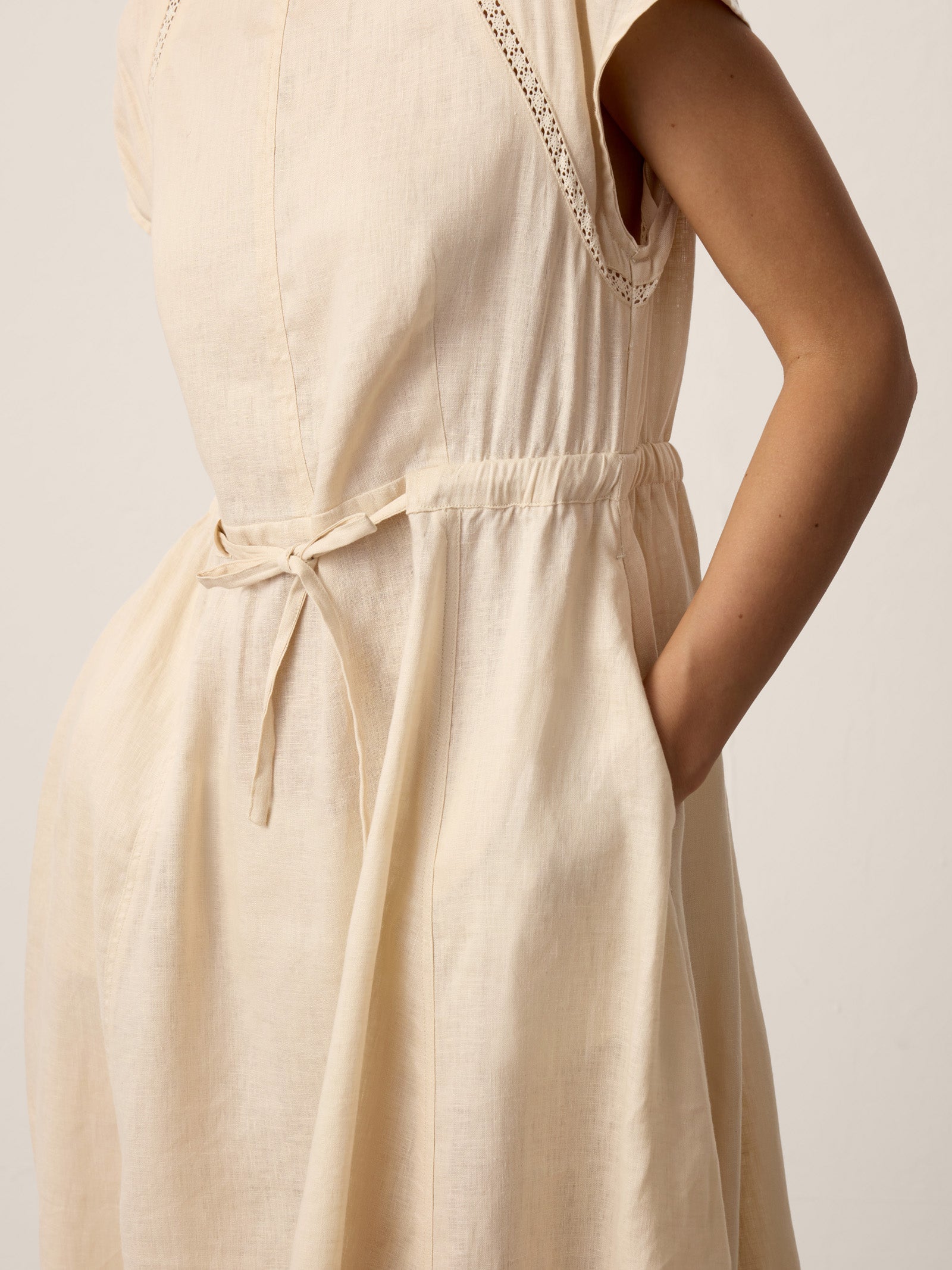 LINTICO 100% Linen Lace-Inset Bubble-Hem Midi Dress LORITA — lifestyle worn / used context