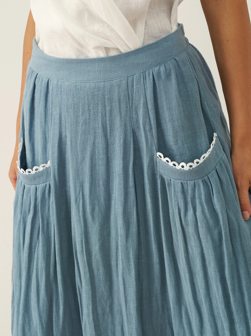 LINTICO 100% Linen Lace-Up Pocket Skirt FENLA — lifestyle worn / used context