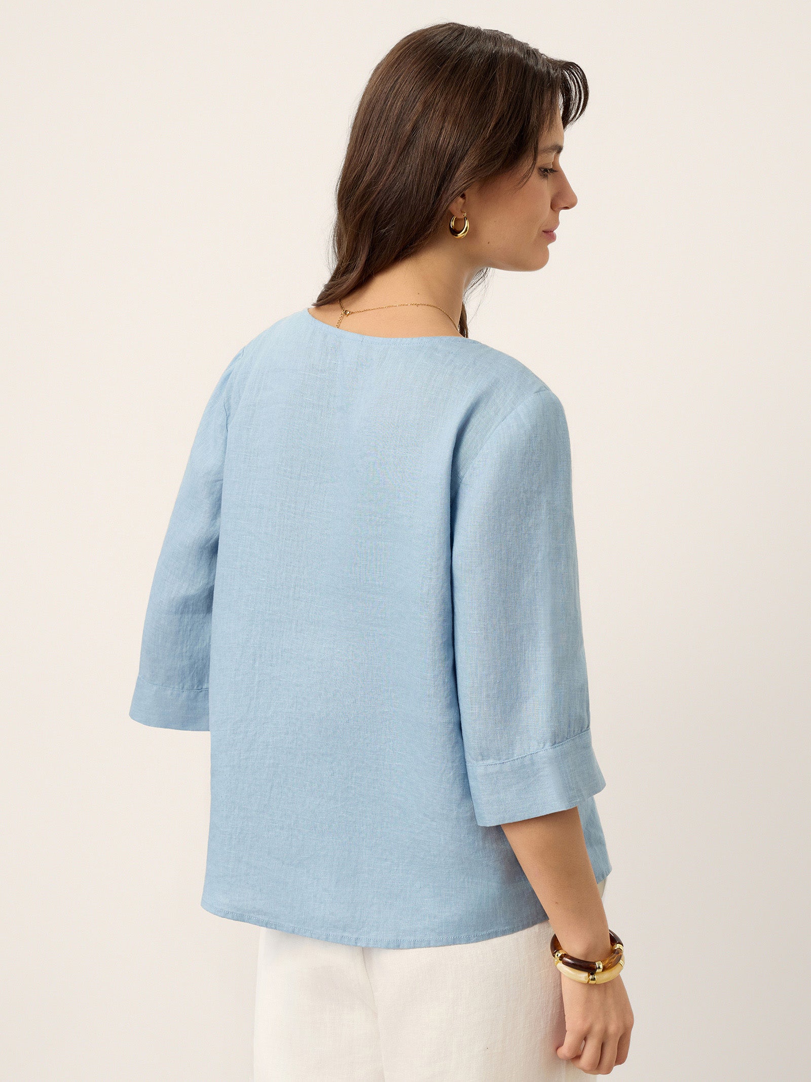 LINTICO 100% Linen Split Neck Inverted Pleat Top TABITHA — LINTICO branding close-up