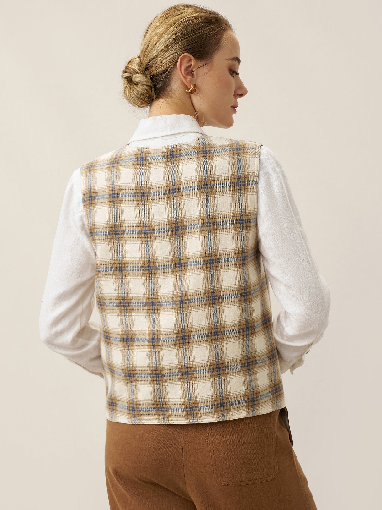 LINTICO 100% Linen Reversible Denim Texture Button Front Vest HARPER — detail shot 9