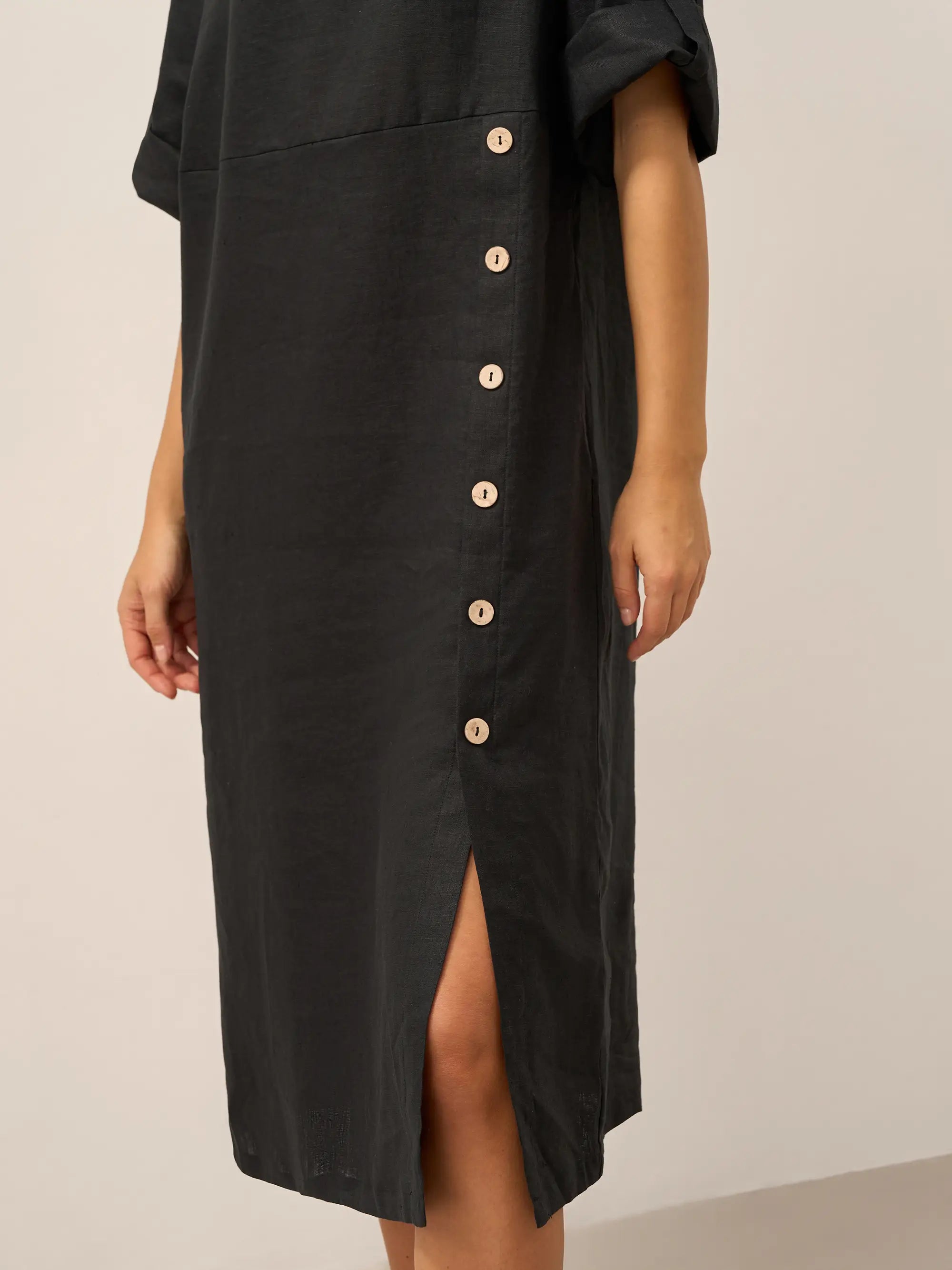 LINTICO 100% Linen Round Neck Button Detail Midi Dress JELENA — detail shot 6