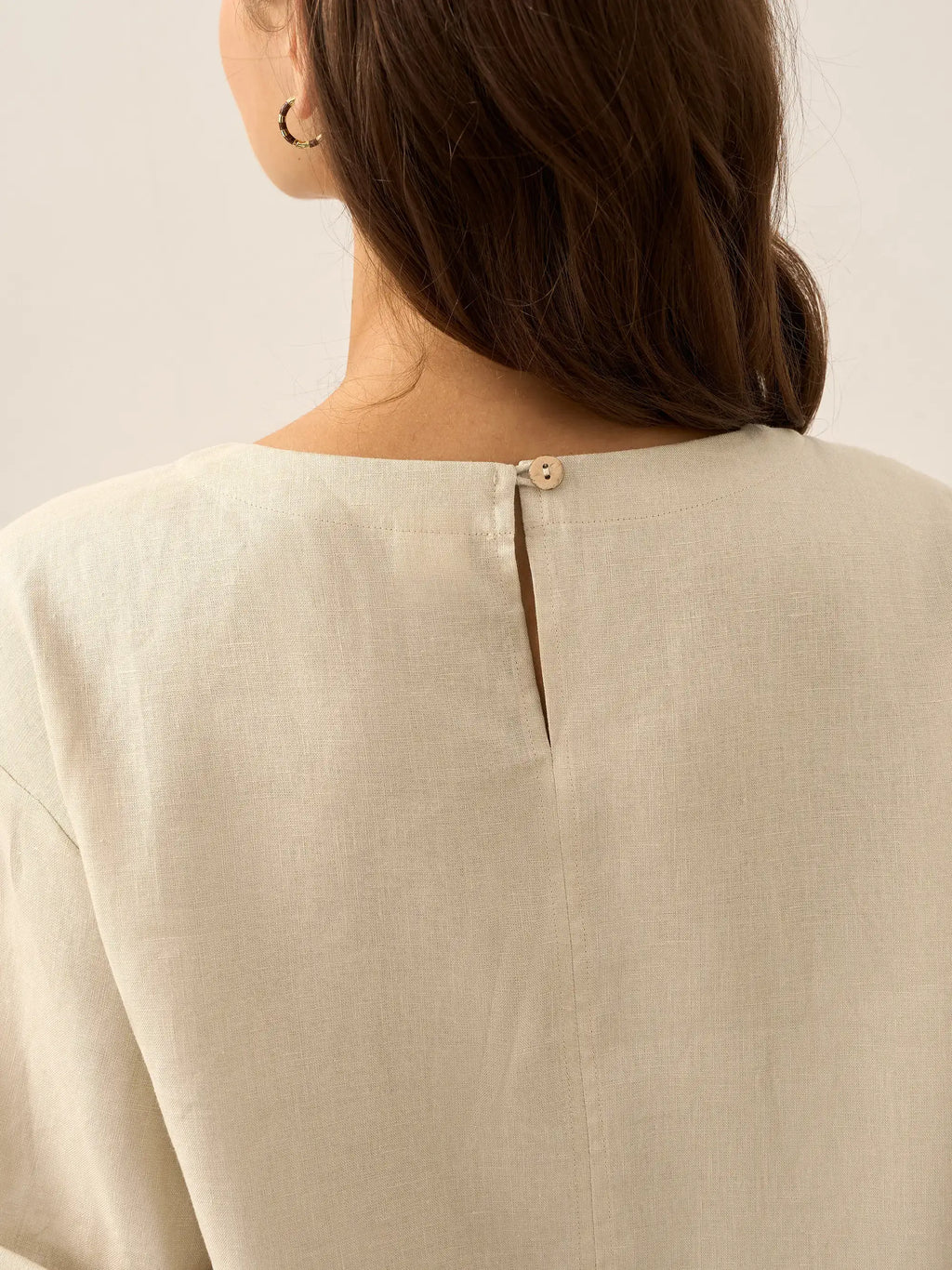 LINTICO 100% Linen Round Neck Button Detail Midi Dress JELENA — color detail