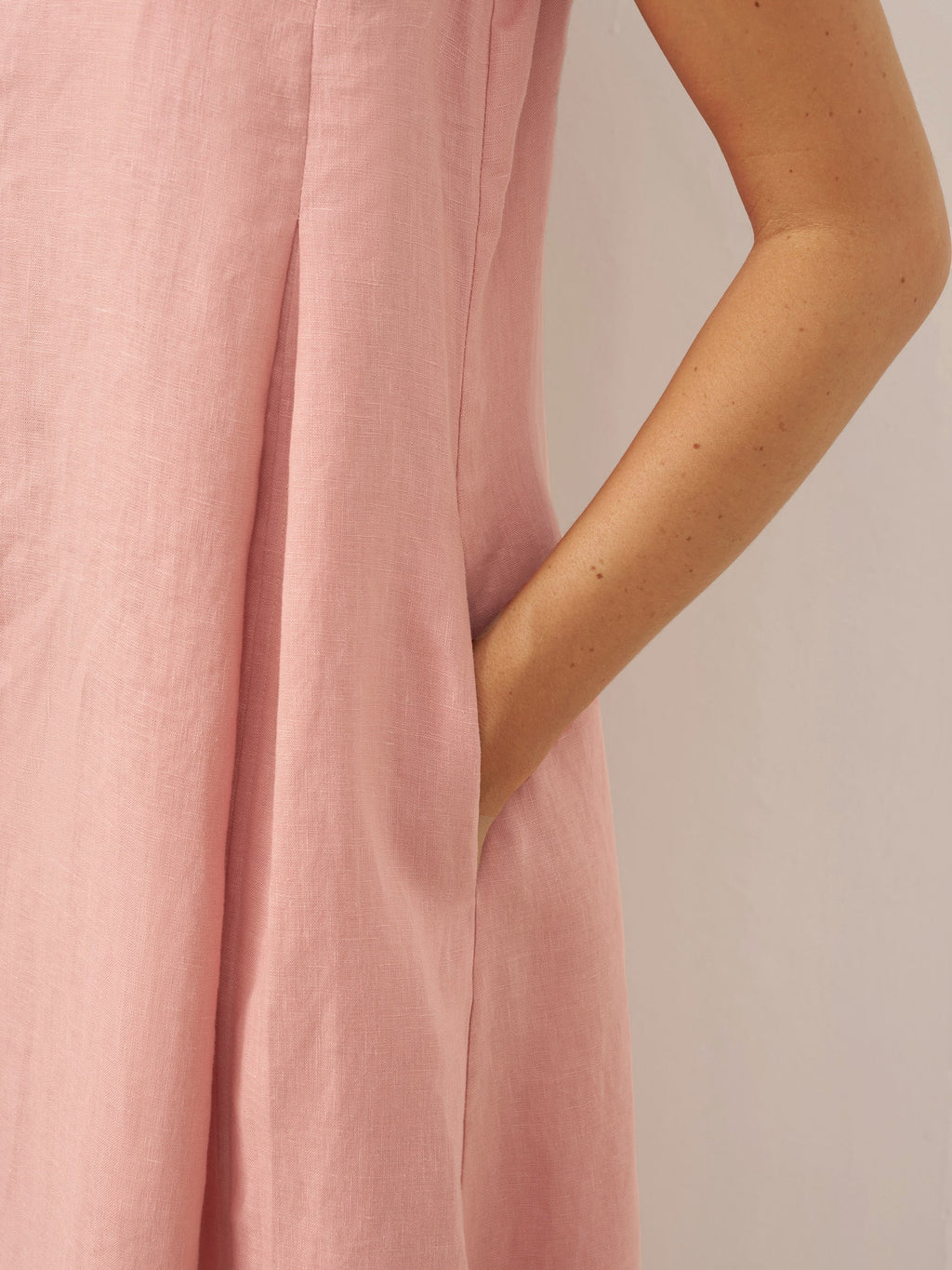 LINTICO 100% Linen Sleeveless A-Line Maxi Dress TARA — color detail