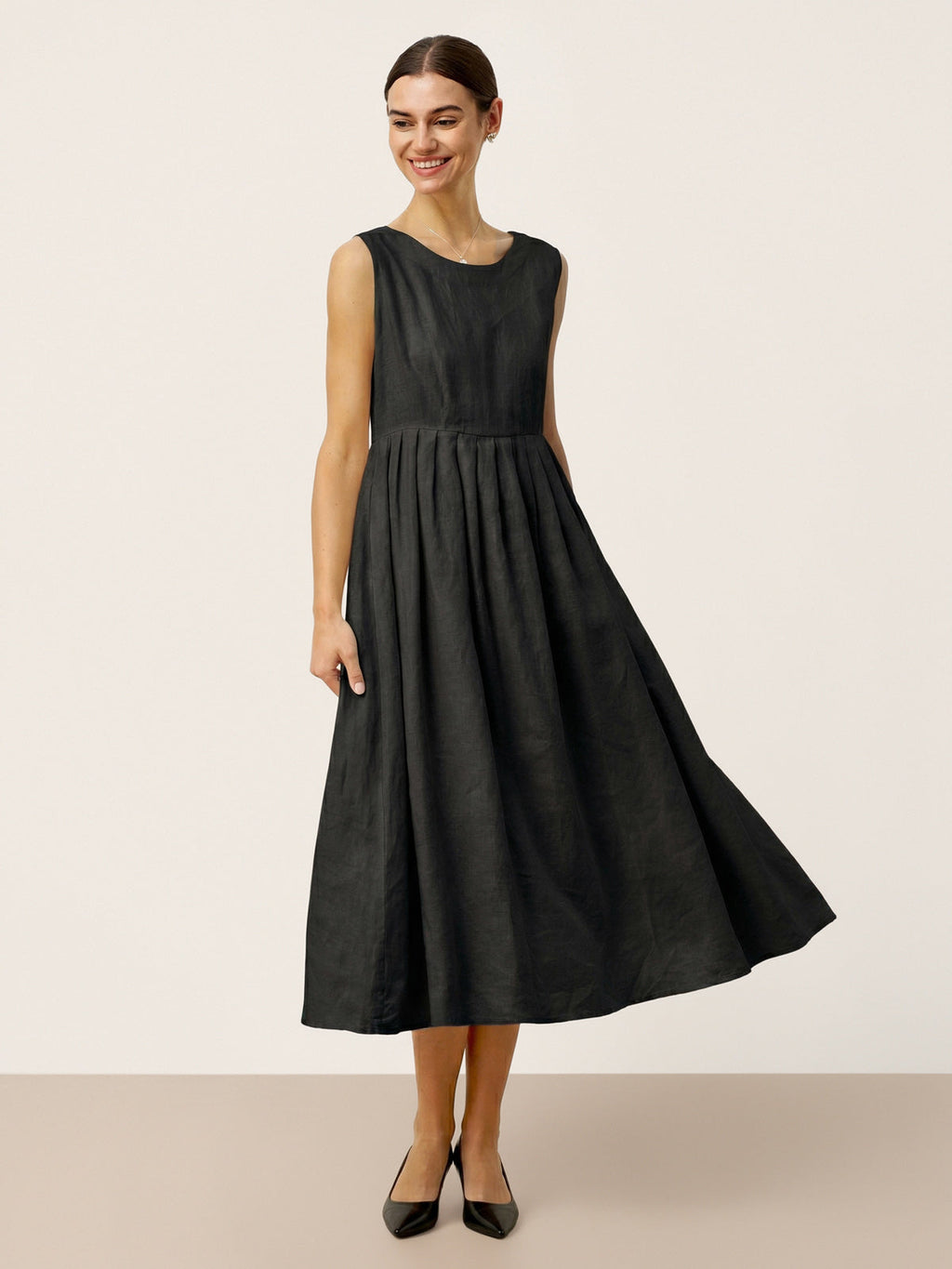 LINTICO 100% Linen Sleeveless Crew Neck Waist Pleated Maxi Dress SELENE — feature highlight