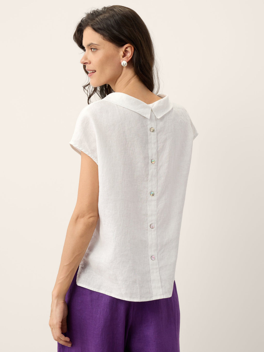 LINTICO 100% Linen Soft-Fold Collar Shell Button Top SABINE — back view