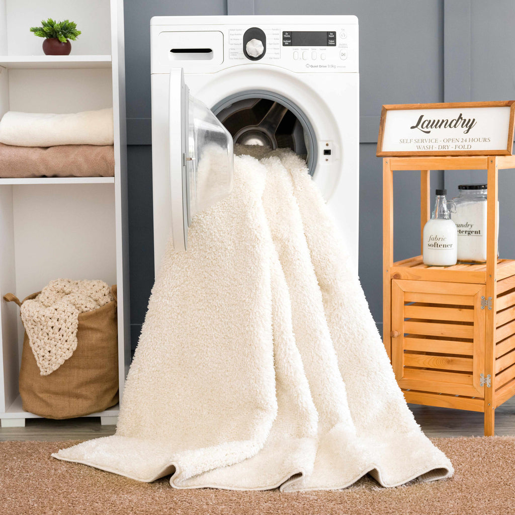 Judy White Washable Area Rug - Clearance – Boutique Rugs, view 20