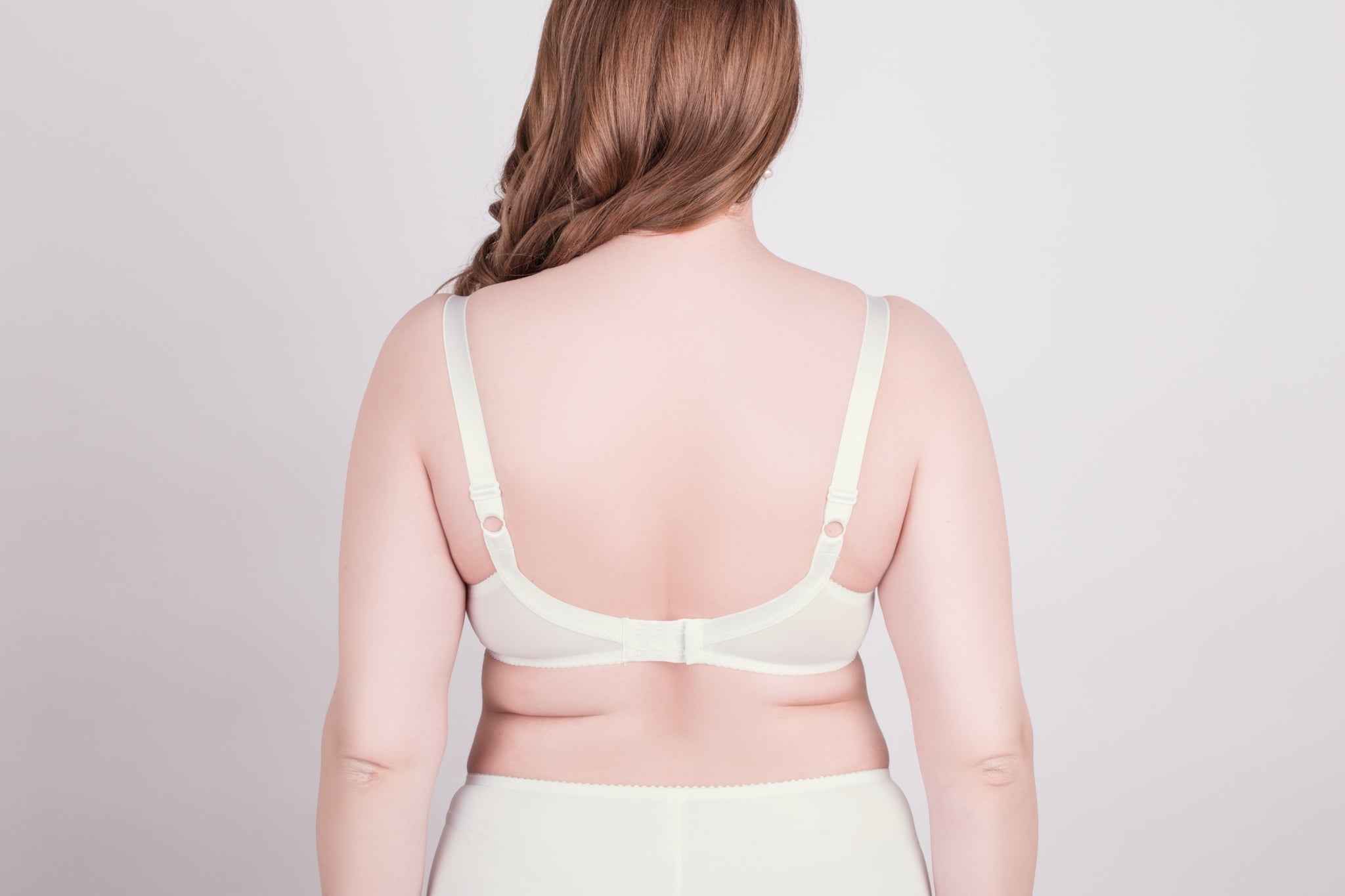 TheRanok.com Bra Milavitsa 112830 - Elastic Lace, Underwired with Triple Segment Cups — color detail