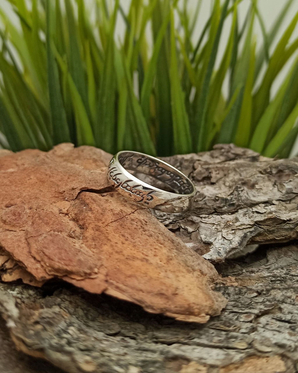 "Lord of the Rings" made of silver image 1