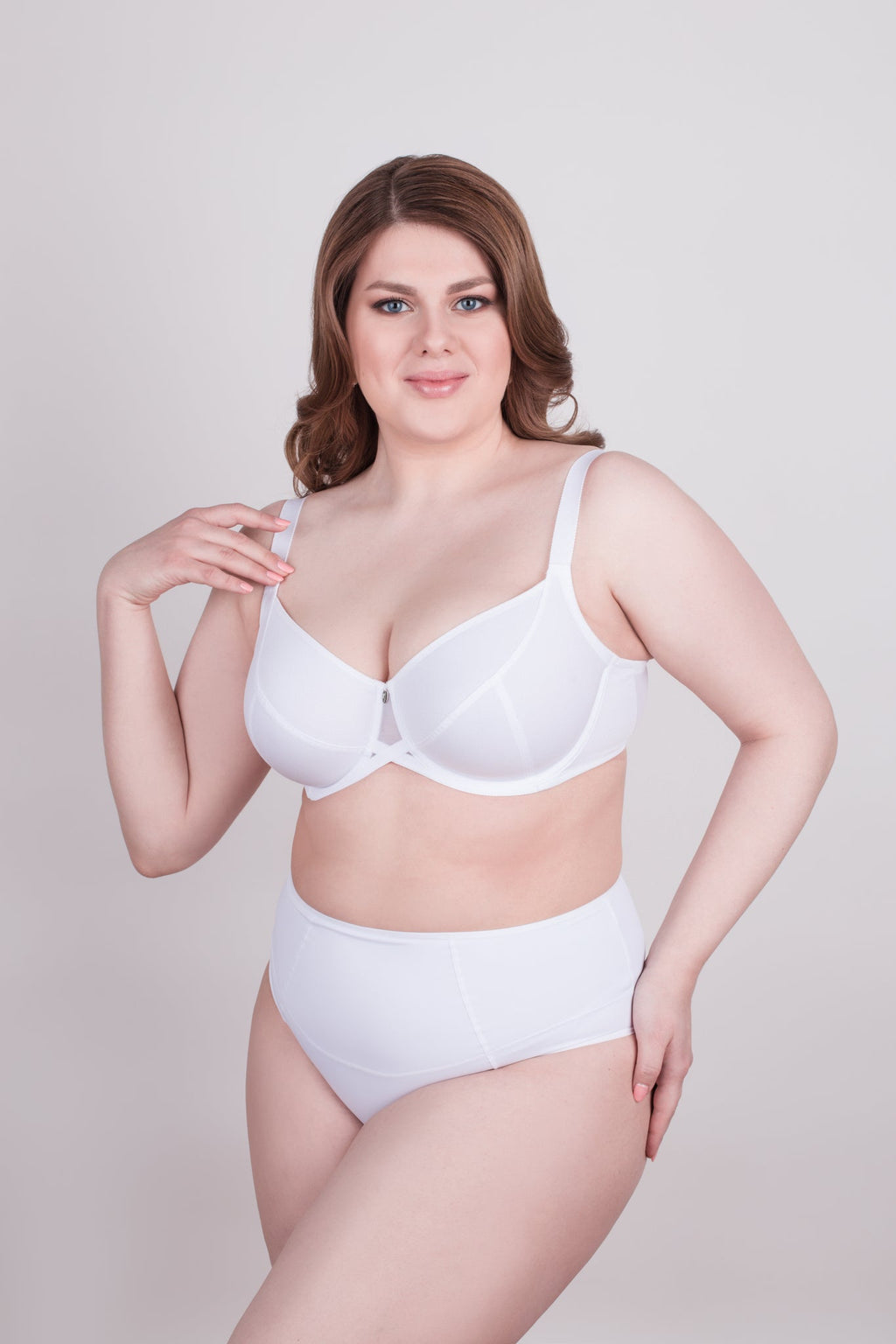 TheRanok.com Bra Milavitsa 105910 - Underwired, Triple Segment, Fixed Straps — main product shot