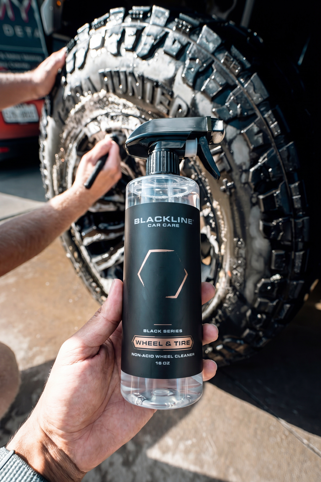 BLACKLINE® WHEEL N' TIRE CLEANER – Blackline Car Care, view 2