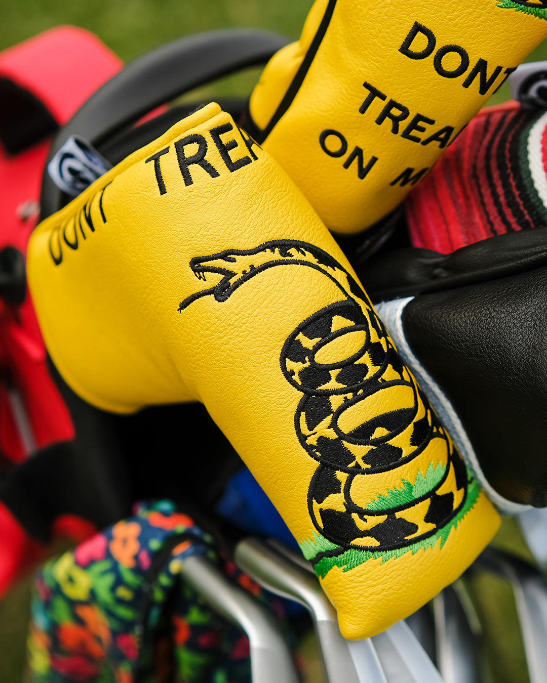 Don't Tread on Me - Blade Putter Cover – Pins and Aces, view 3