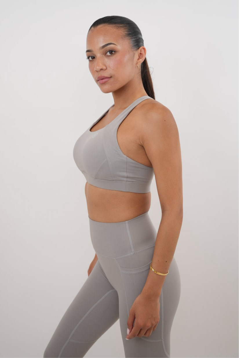 KIMITH BRAND I Am Glowing Frosty Gray Quick Dry Butter Legging — detail close-up