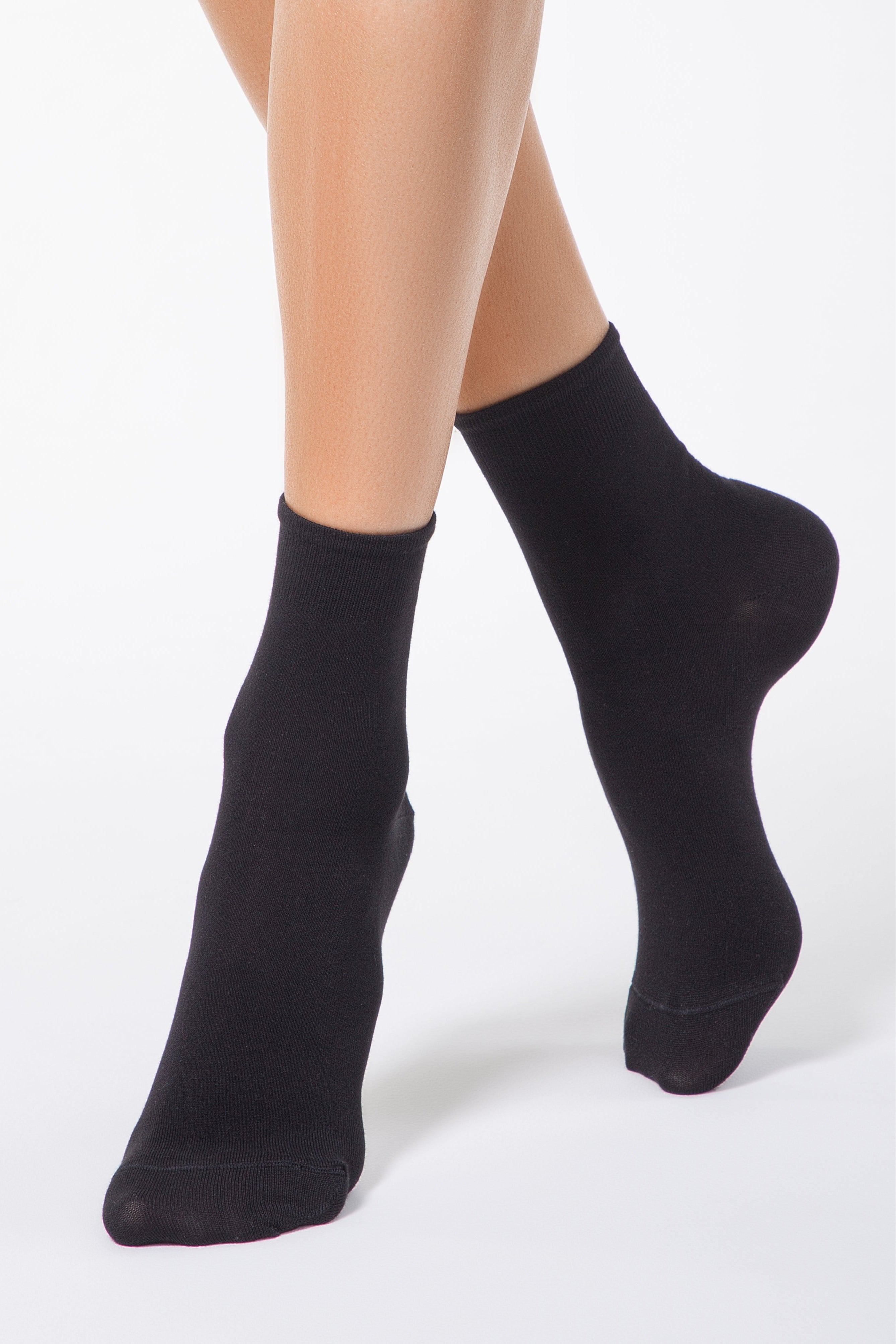 TheRanok.com Socks Conte Bamboo - 000 — in-use photo