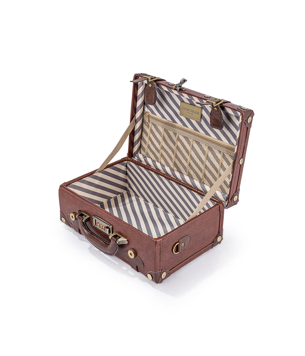 The Voyager Train Case