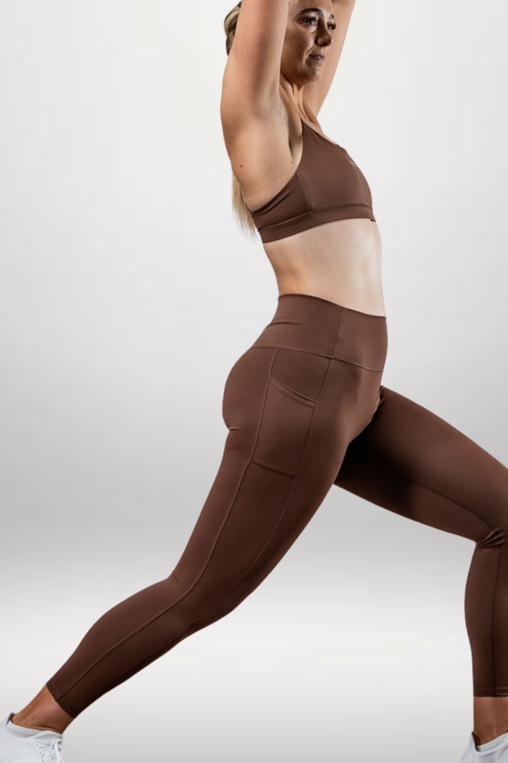 Varlo Women's SOHO Full Length High Waist Leggings (City Mocha) — in-use photo