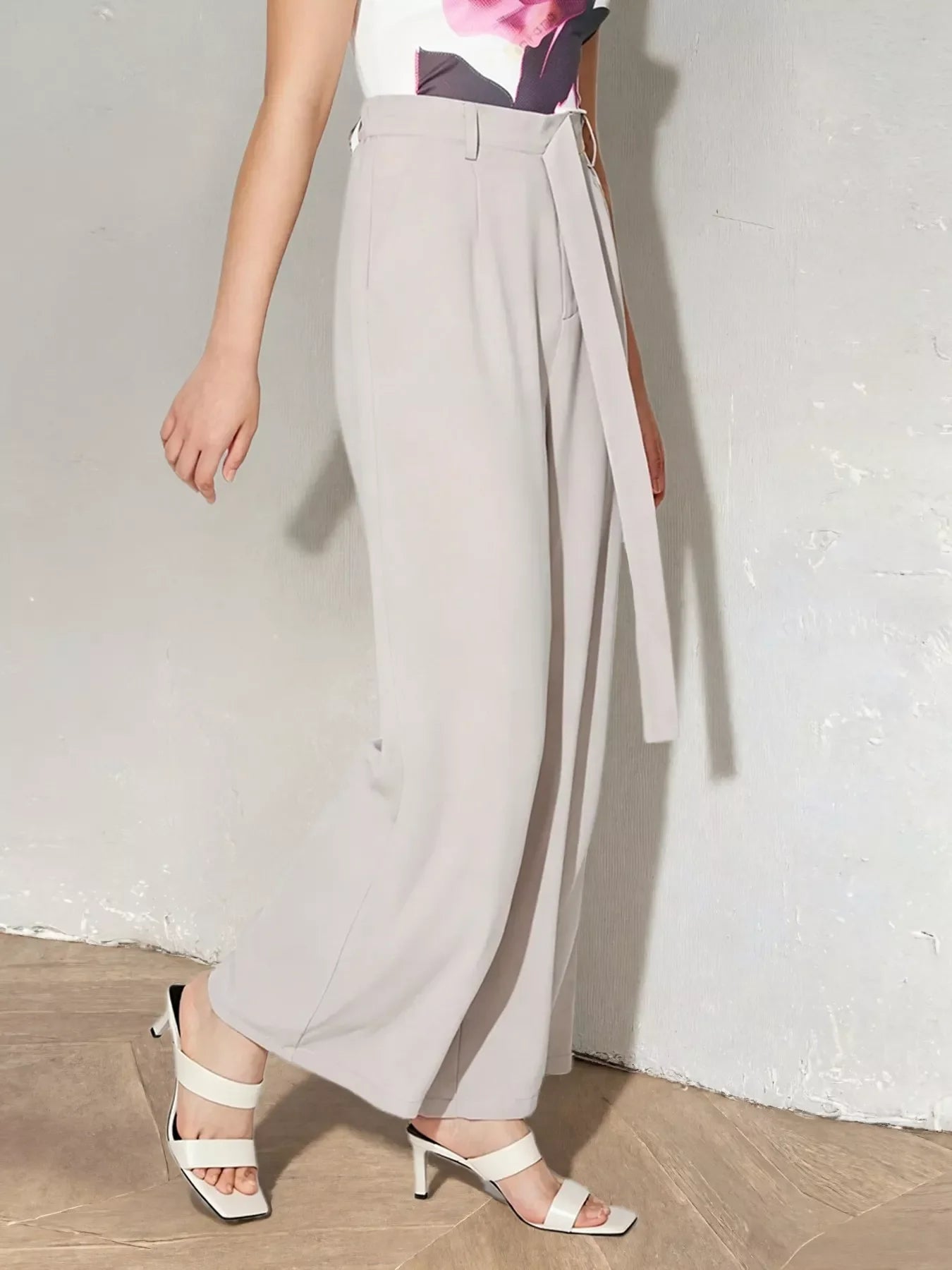 Wide Leg Belted Pants