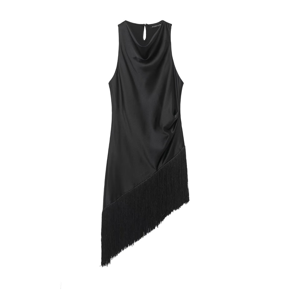 Bella Mia Women Clothing Summer All Matching Sleeveless Irregular Asymmetric Tassel Top — branding close-up
