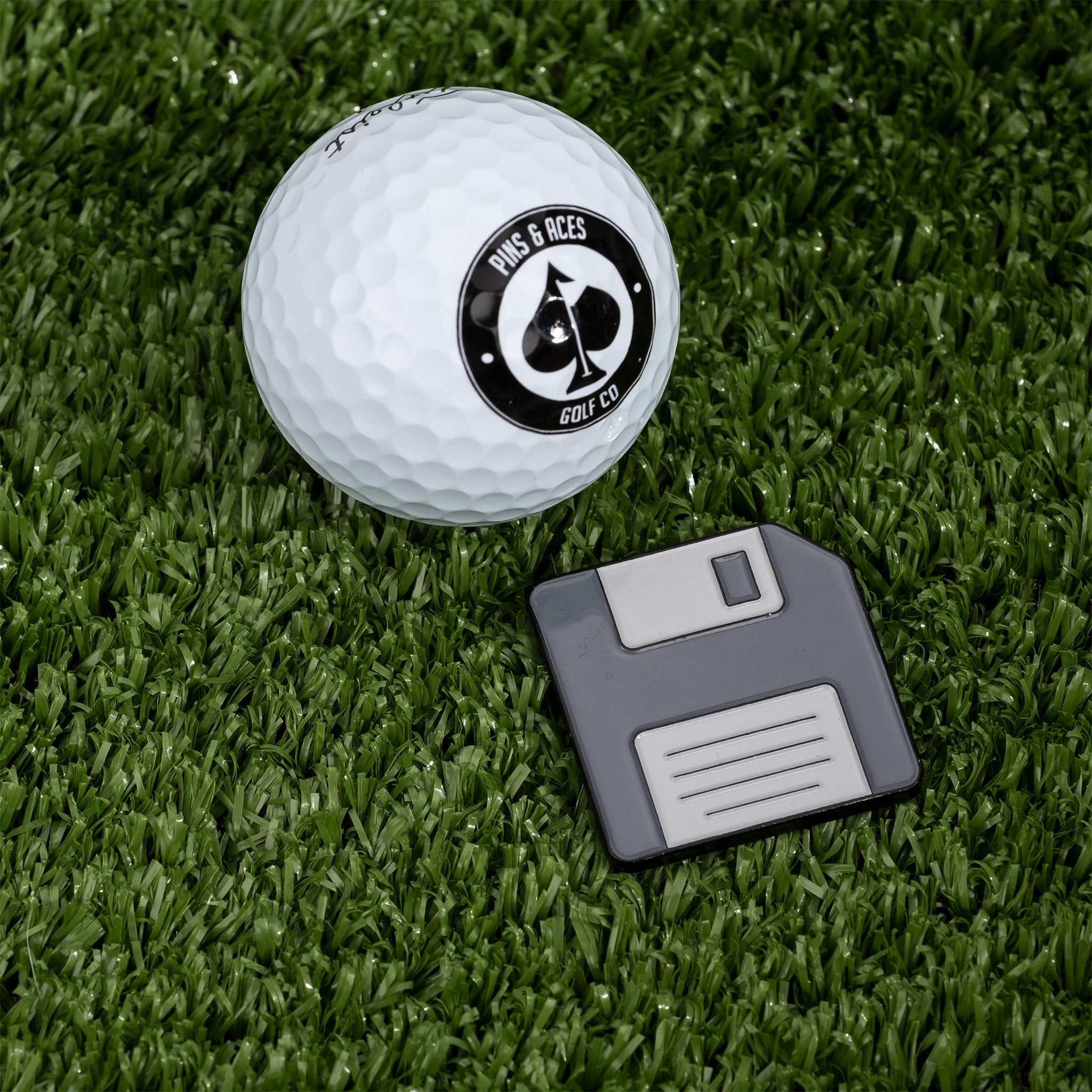 Floppy Disc Ball Marker – Pins and Aces, view 3