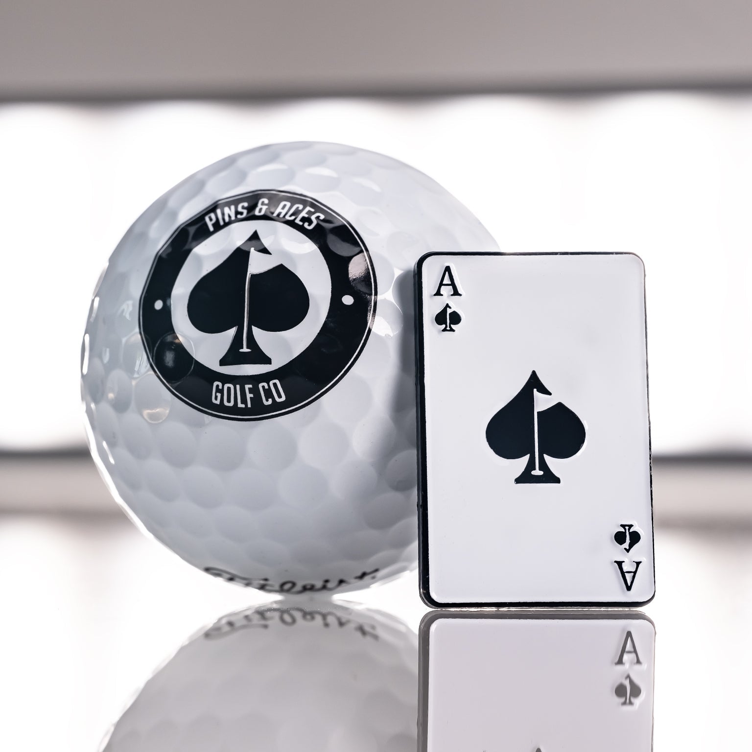 Ace of Spades Ball Marker – Pins and Aces, view 3