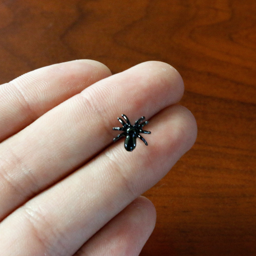 BodyCandy Black Titanium Anodized 3-D Spider Barbell Tongue Ring — size reference