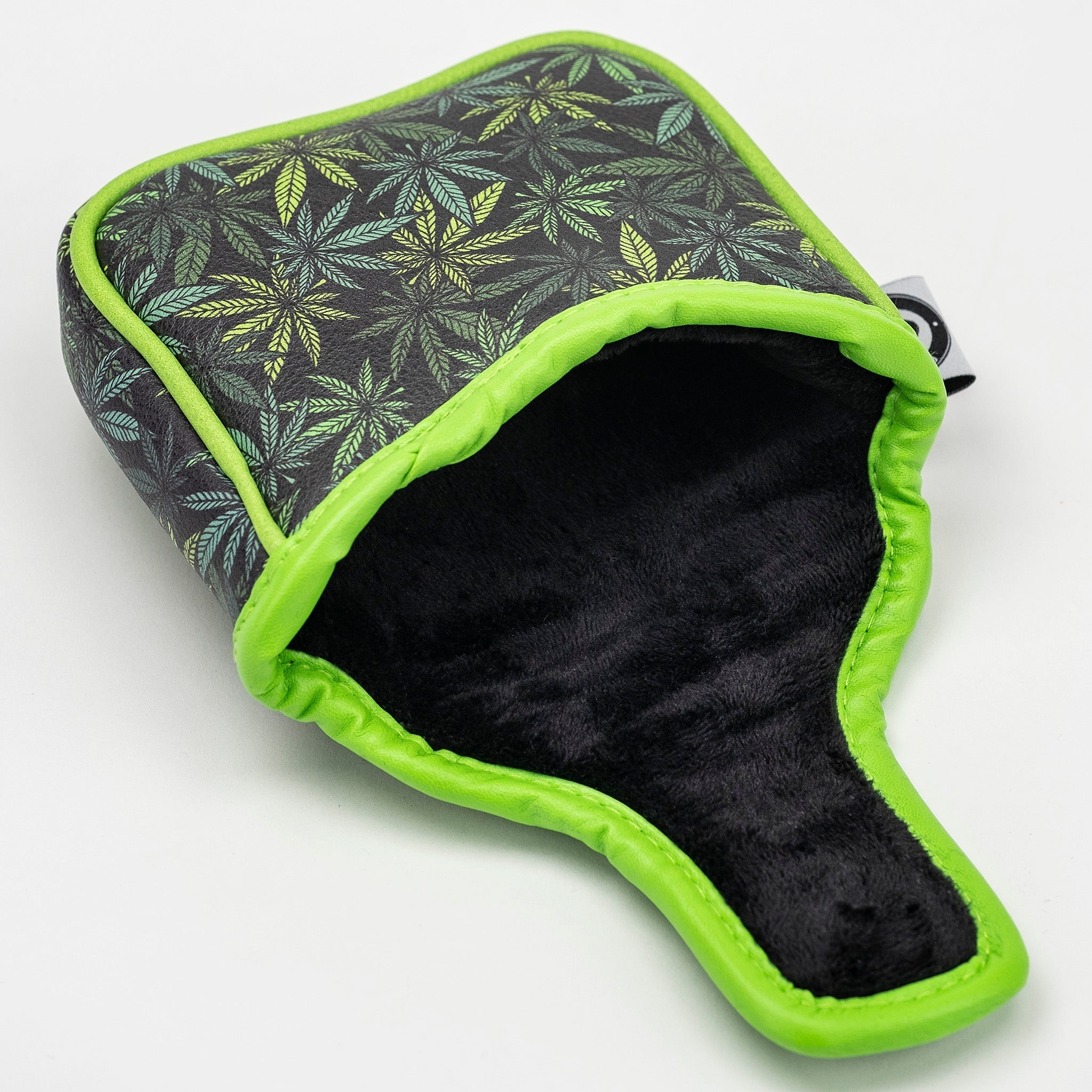 High Handicap - Mallet Putter Cover – Pins and Aces, view 8