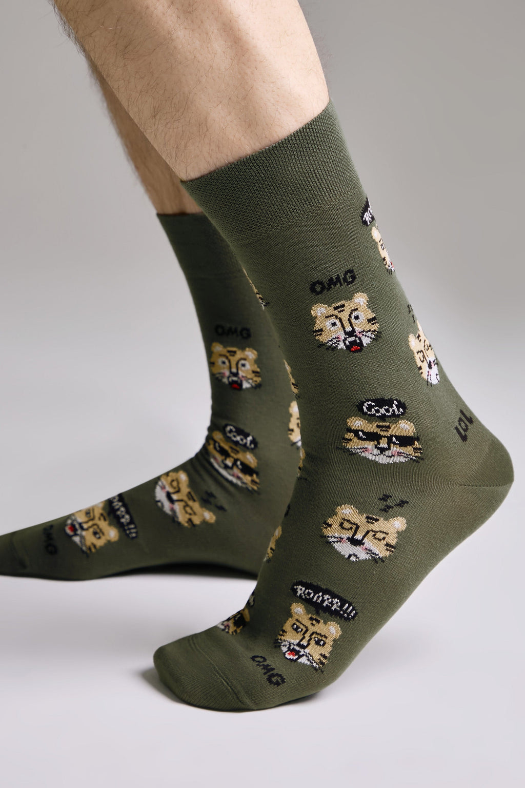 TheRanok.com Conte Cotton Socks Diwari Happy 657 — detail close-up