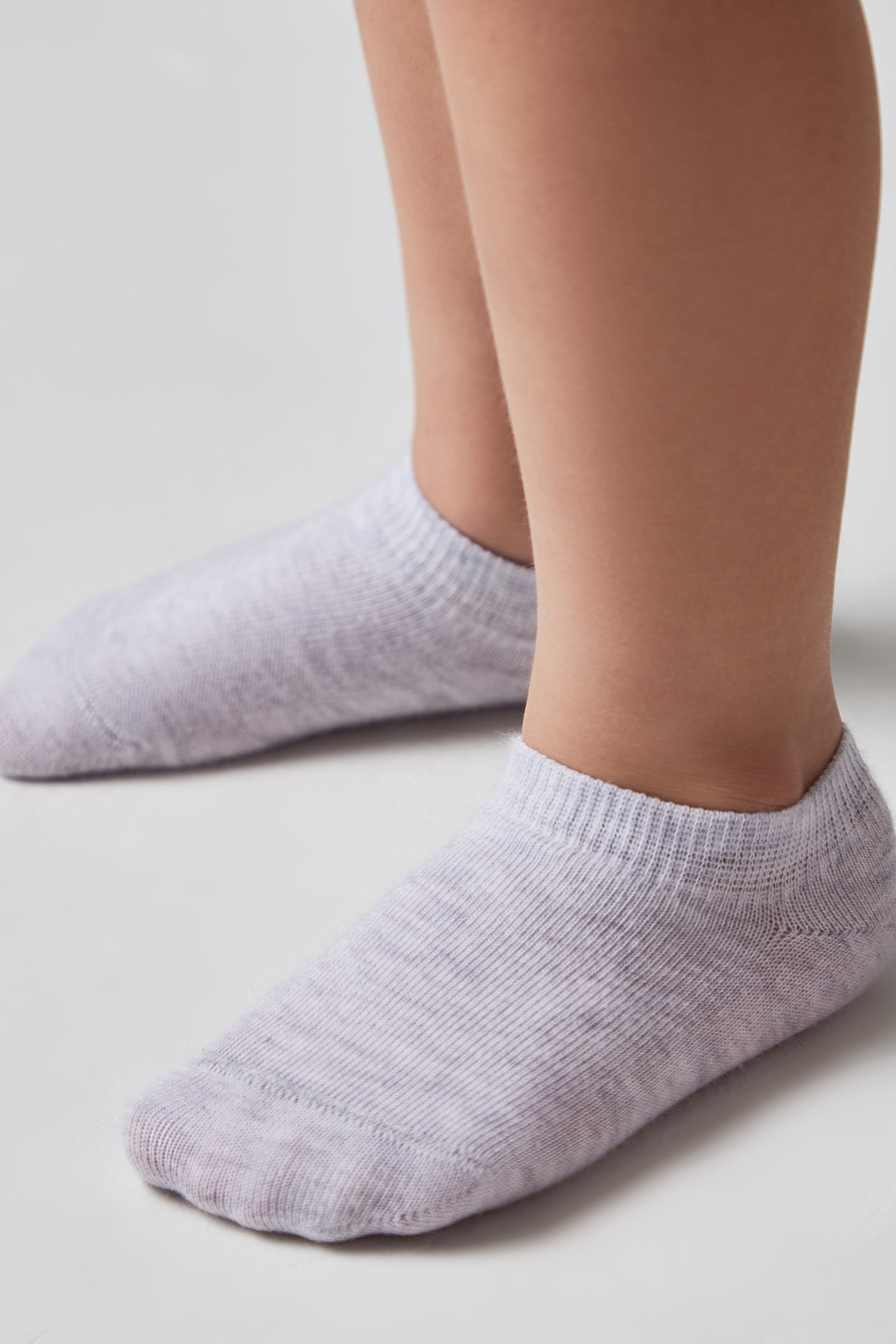 TheRanok.com Conte-Kids Cotton No Show Socks - Active 000 — lifestyle context