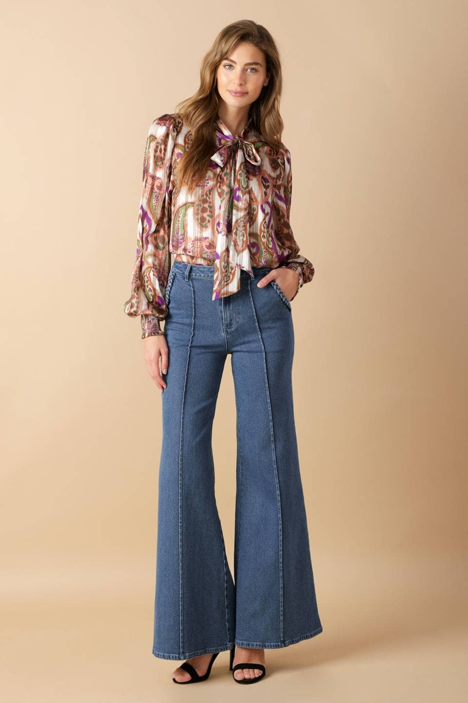 KADOU BOUTIQUE Contemporary Blouse — back view