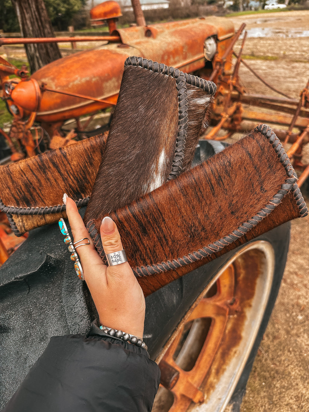 Haute Southern Hyde The Hazy Elva Wallet (Brown Leather ) a Haute Southern Hyde by Beth Marie Exclusive — detail close-up
