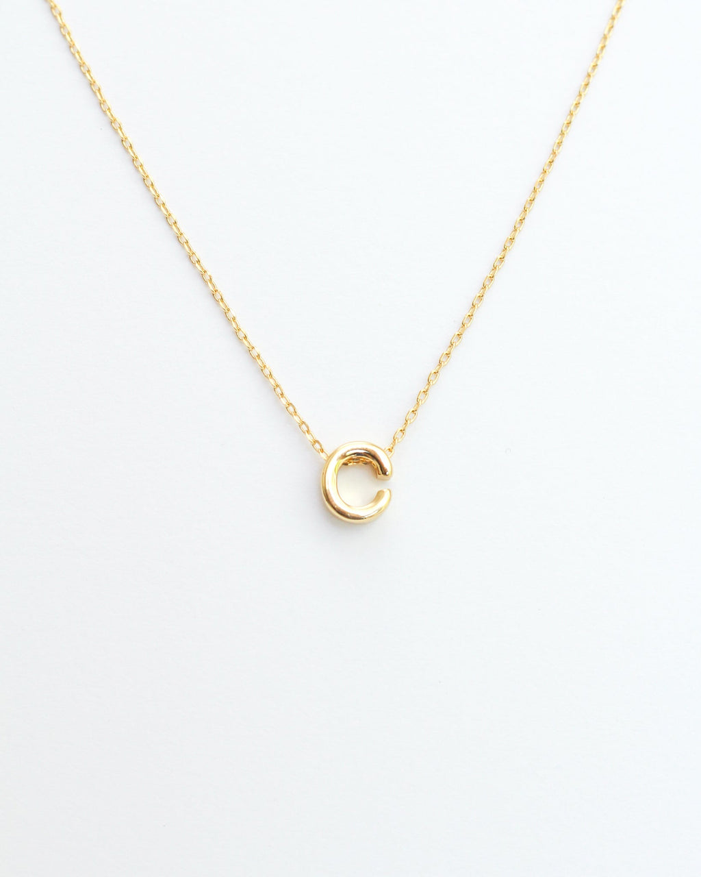 KADOU BOUTIQUE Gold Block Letter Initial Necklace — side view