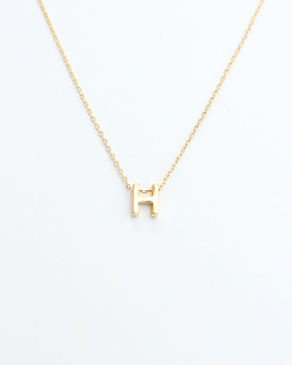 KADOU BOUTIQUE Gold Block Letter Initial Necklace — size reference