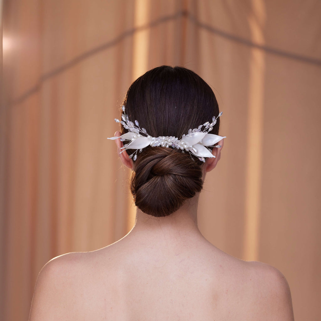 Elegant Crystal & Pearl Hair Comb – Bridal Port, view 2