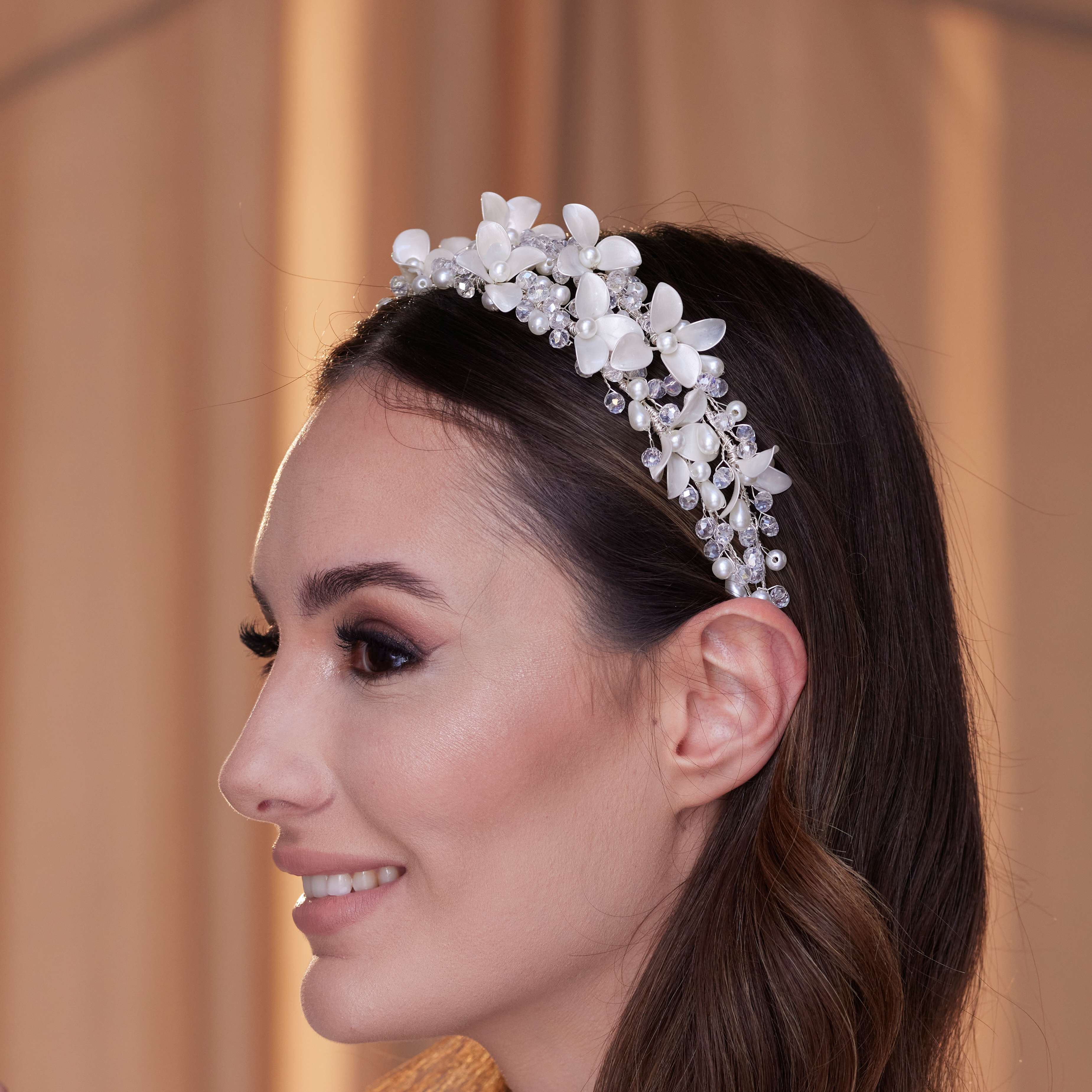 Elegant Crystal Resin Flower Hair Band – Bridal Port, view 7