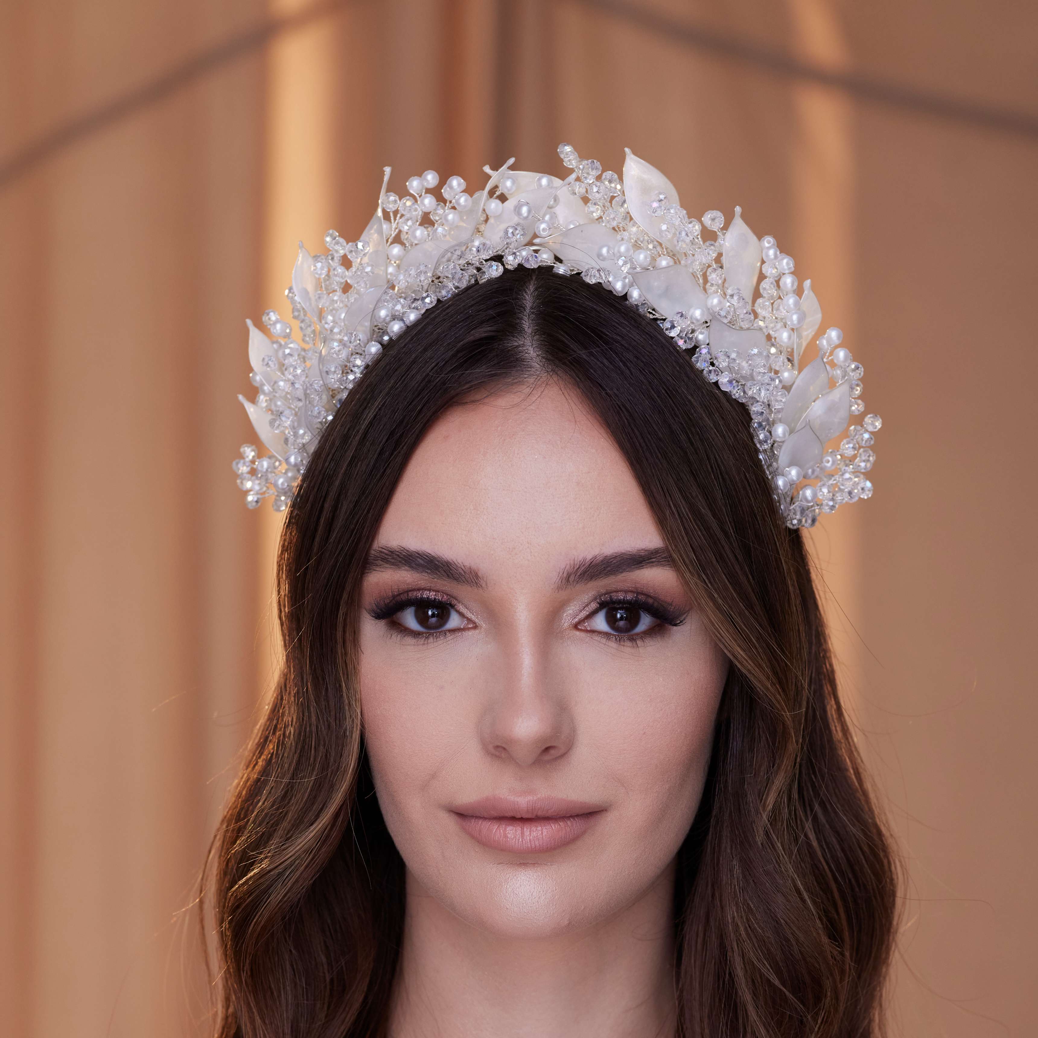 Crystal Pearl Hair Band with Resin Leaves – Bridal Port, view 2