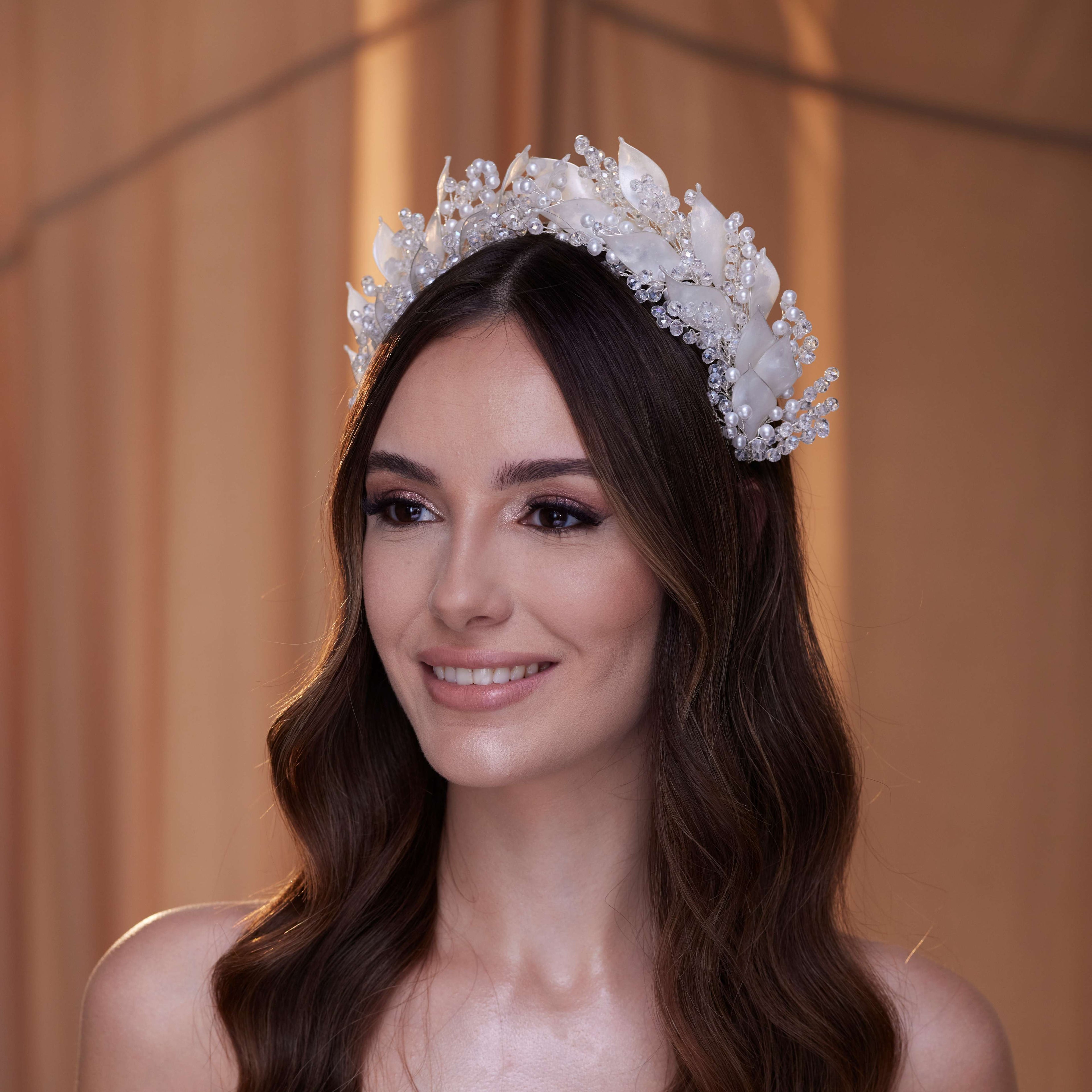 Crystal Pearl Hair Band with Resin Leaves – Bridal Port, view 4