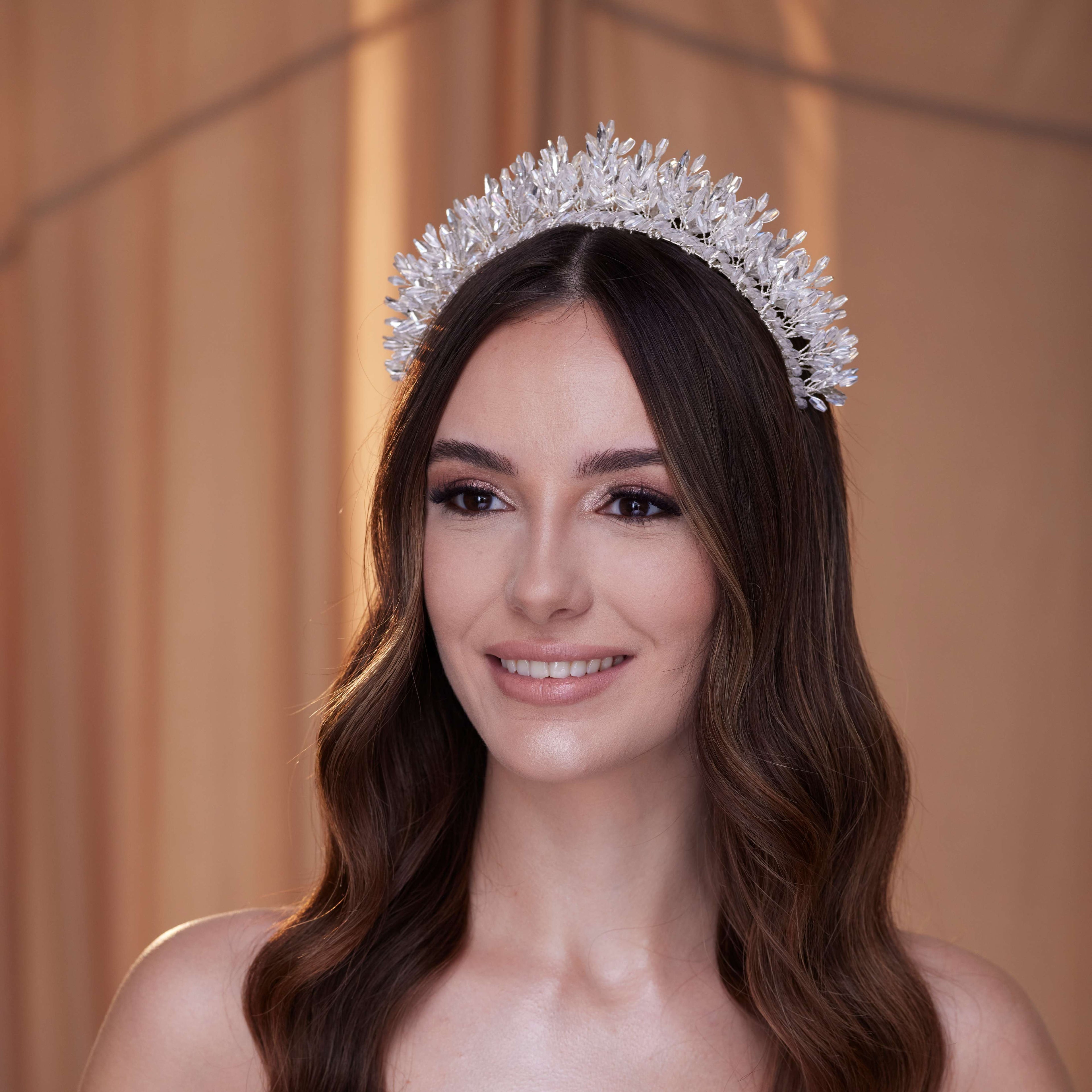 Elegant Bridal Crystal Tiara – Bridal Port, view 2