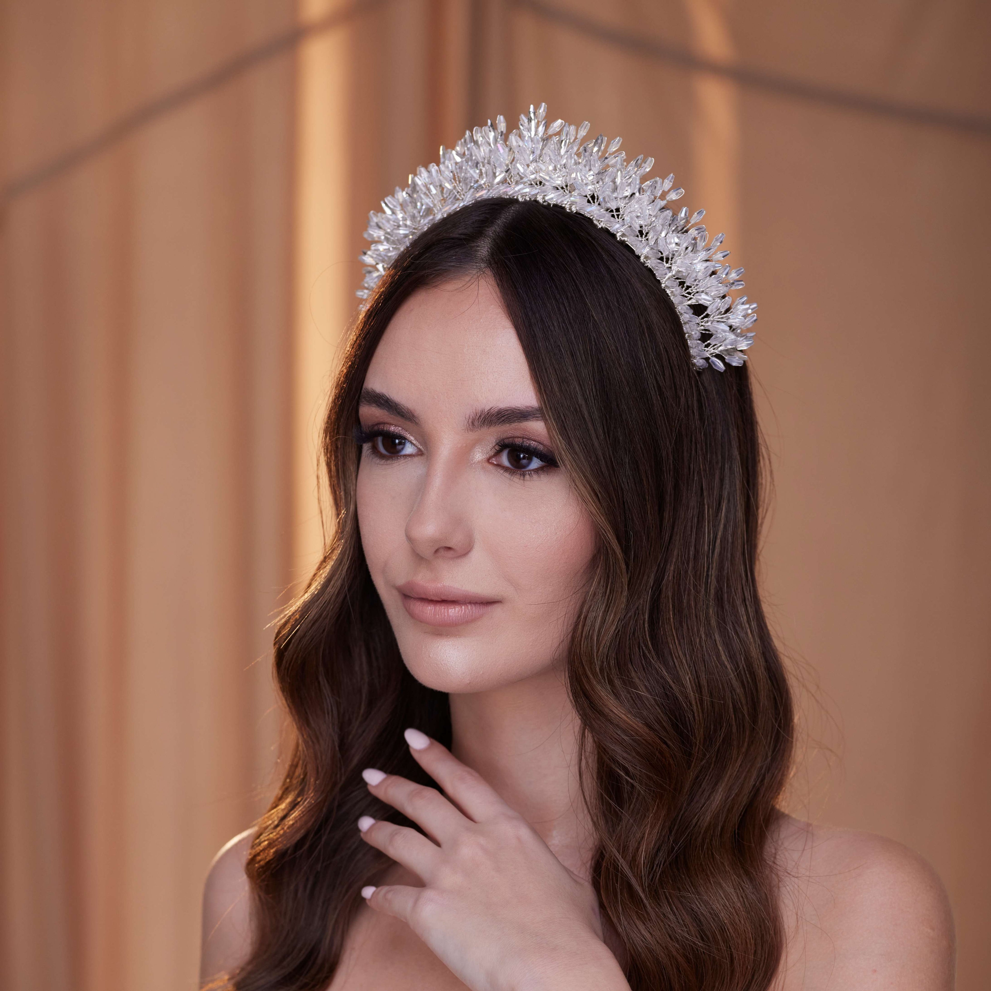 Elegant Bridal Crystal Tiara – Bridal Port, view 7