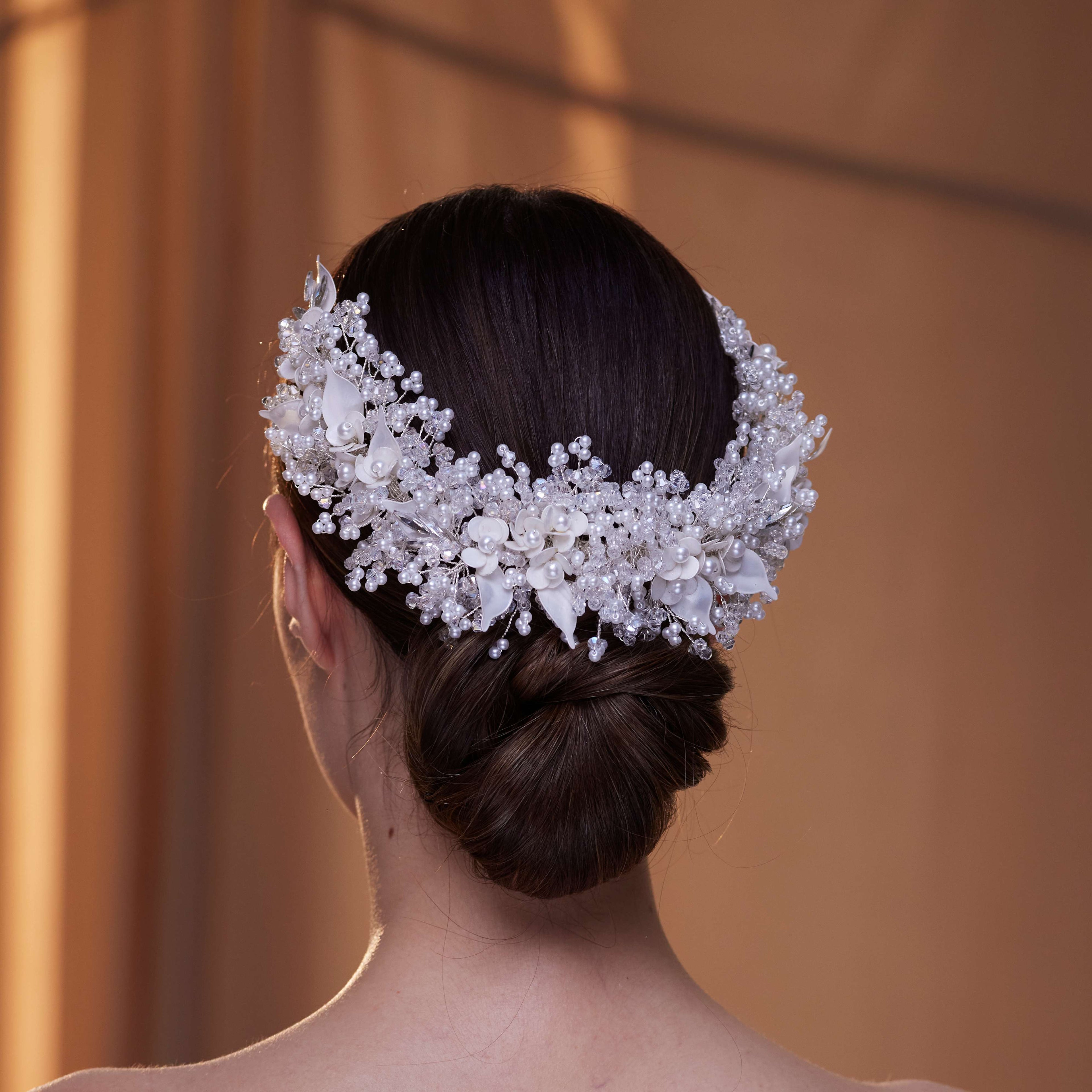 Exquisite Bridal Headpiece with Resin Flowers, Pearls, and Crystal Beads – Bridal Port, view 7