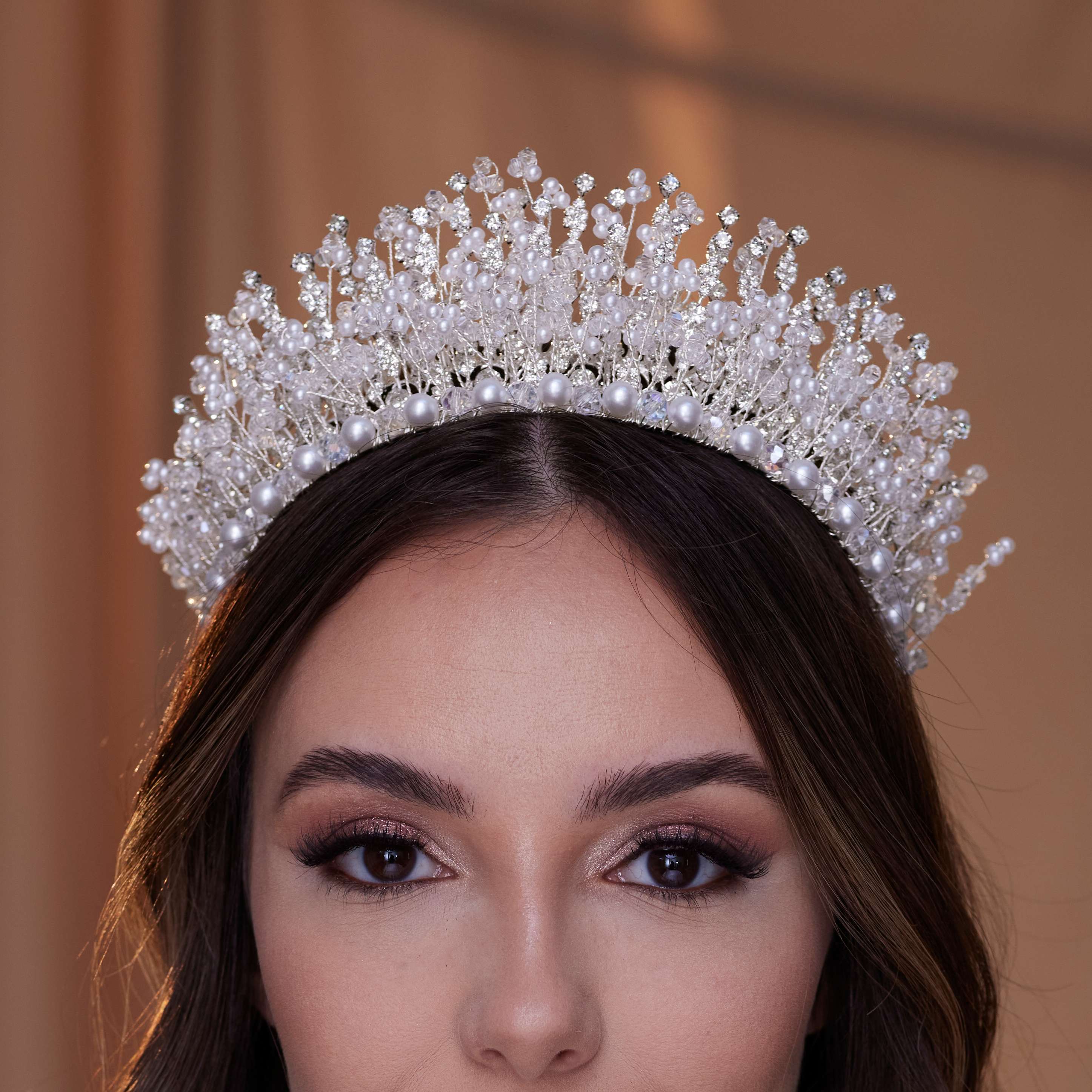 Elegant Hair Accessory – Bridal Port, view 4