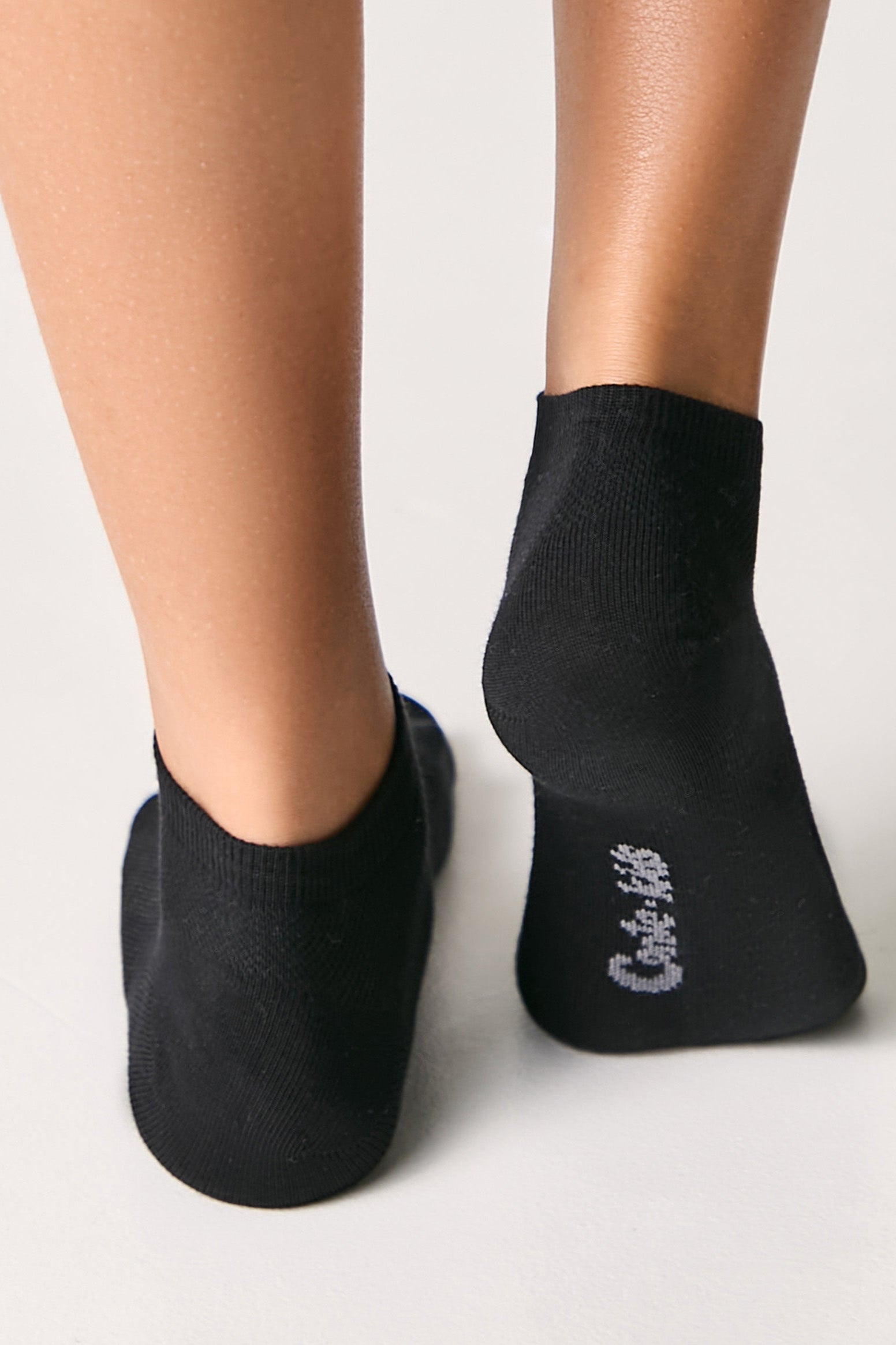 TheRanok.com Conte-Kids Cotton Ankle Socks - Active 484 — lifestyle context