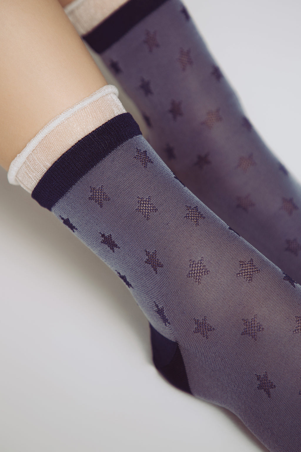 TheRanok.com Conte Socks Classic - 491 Decorative Transparent Mesh — main product shot