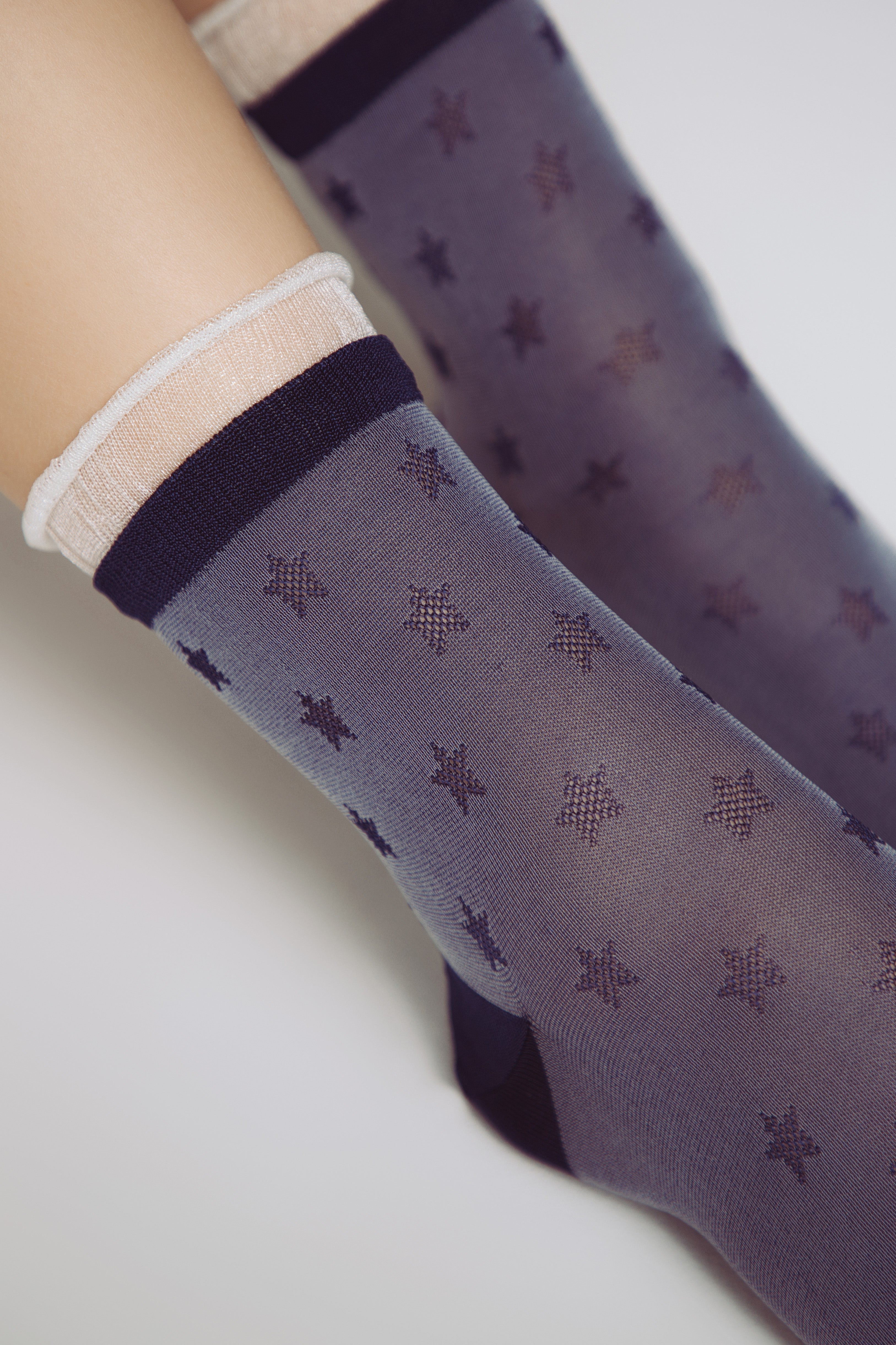 TheRanok.com Conte Socks Classic - 491 Decorative Transparent Mesh — main product shot